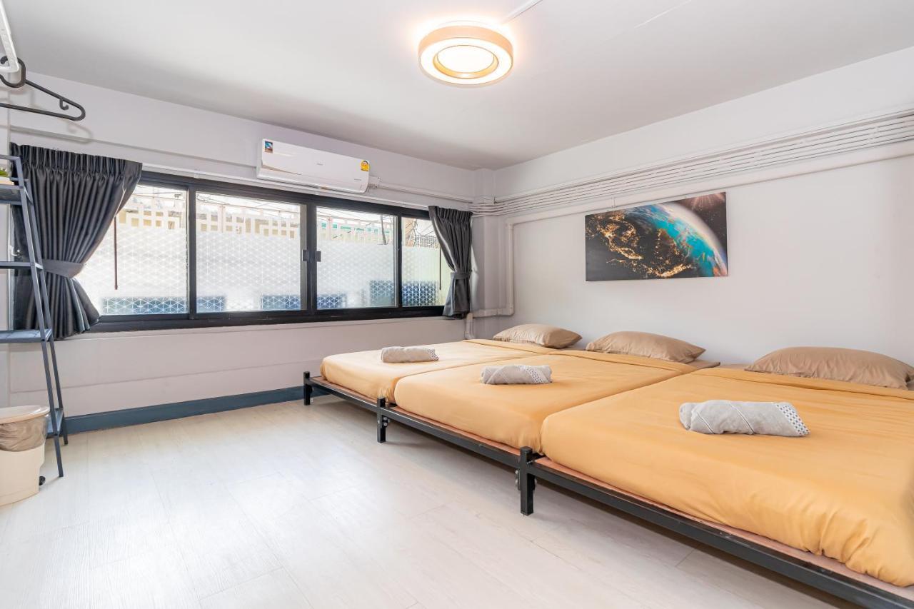Snoozzze Hostel ใกล้รถไฟฟ้า ย่านบางรัก (Adults Only) Bangkok Extérieur photo